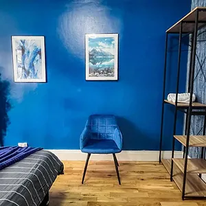 Swanky Townhouse In The Heart Of East London